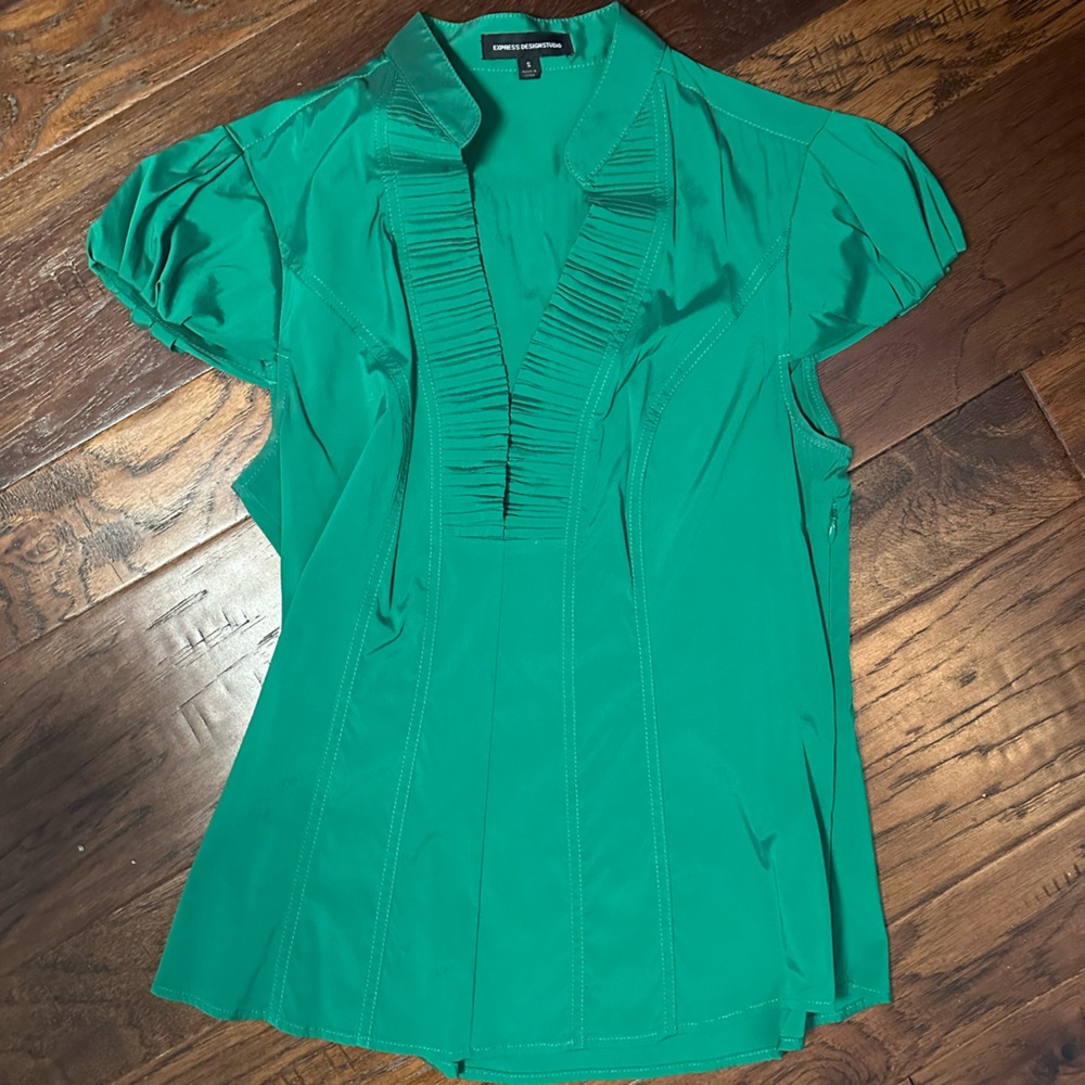 Kelly Green Short Sleeve Blouse - Size S